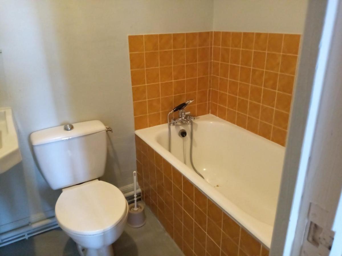 Chambres D'Hotes Des Voyageurs Magnac-Bourg Esterno foto